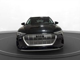 
									Audi E-tron 2019 full								