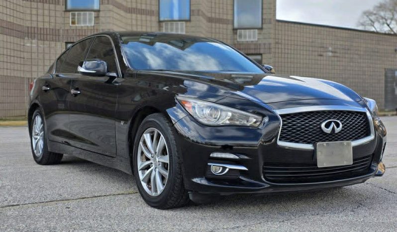 Infiniti Q50 2014