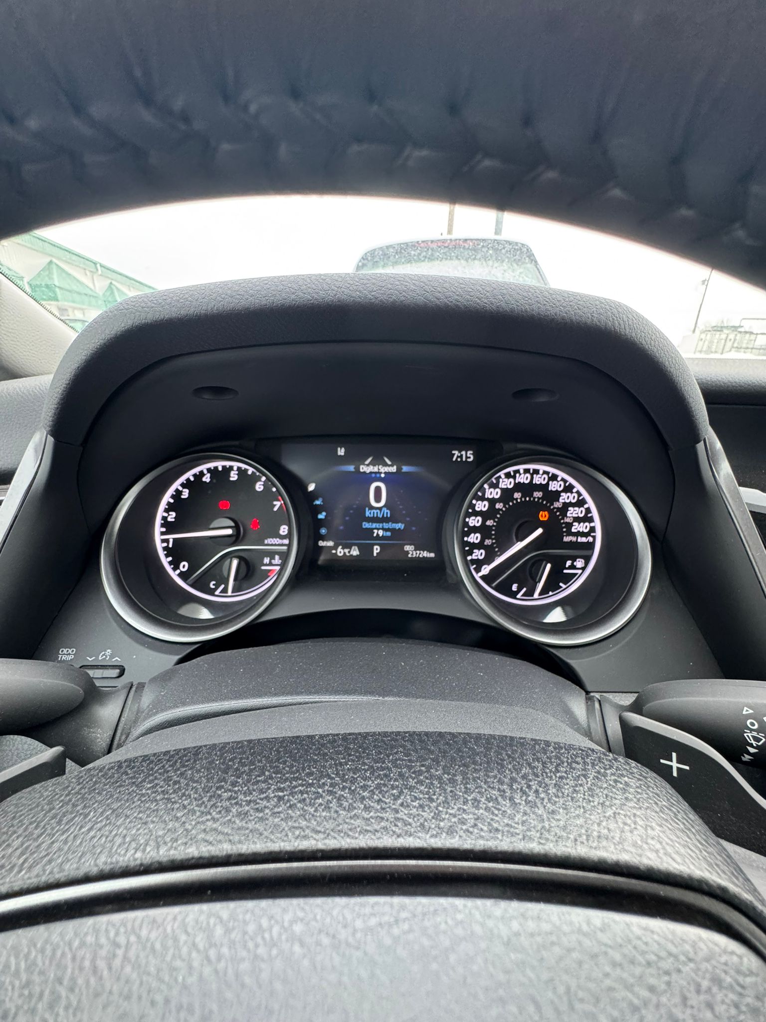 Toyota Camry AWD LE/SE 2024