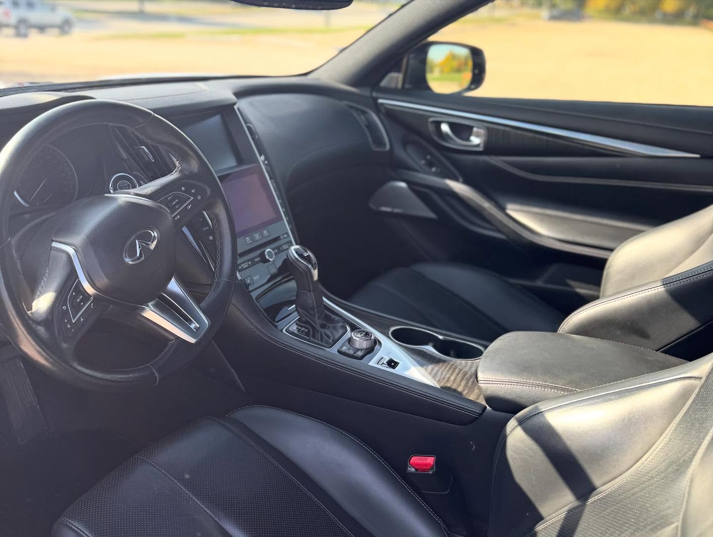 2017 Infiniti Q60