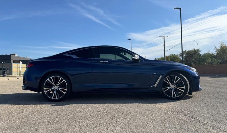 2017 Infiniti Q60