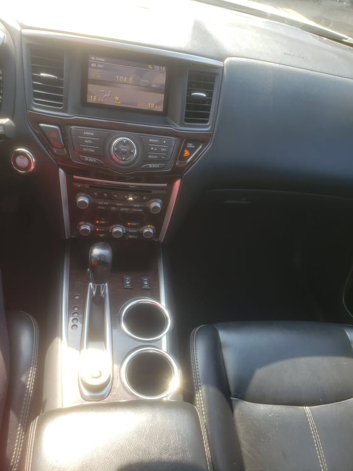 2016 NISSAN PATHFINDER S